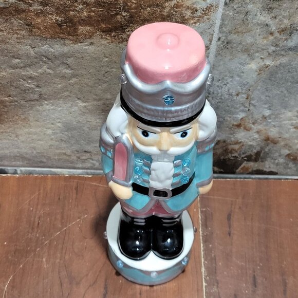 Lights Up Ceramic Nutcracker Christmas Decor Repaired Chip - Picture 10 of 13